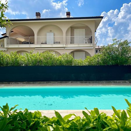 Dimora Di Charme Con Piscina E Giardino,Vicina Alla Spiaggia Sirmione Exterior foto